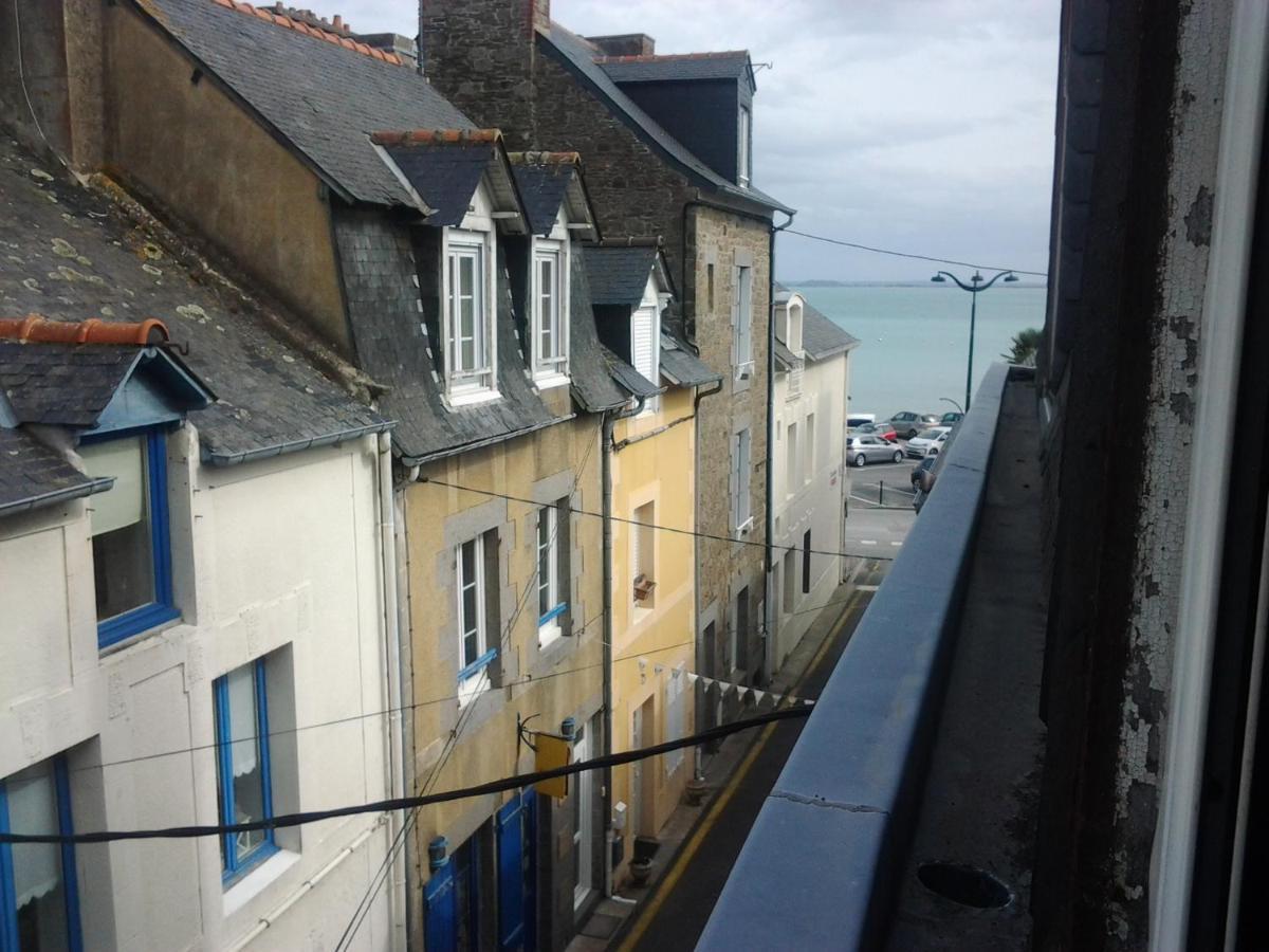 Appartement Rue Georges V - Port De La Houle Cancale Eksteriør billede
